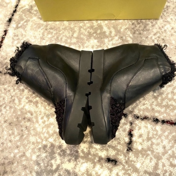 Leon Max Leather Wedge Boot - Picture 9 of 15
